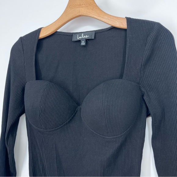 Lulu’s Black Ribbed Keep Your Attention Long Sleeve Sweetheart Bodysuit - Picture 3 of 6